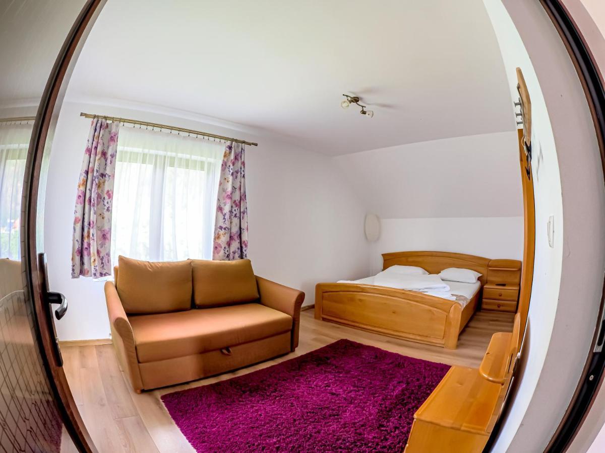 Casa Iulia Villa Pojorîta Екстериор снимка