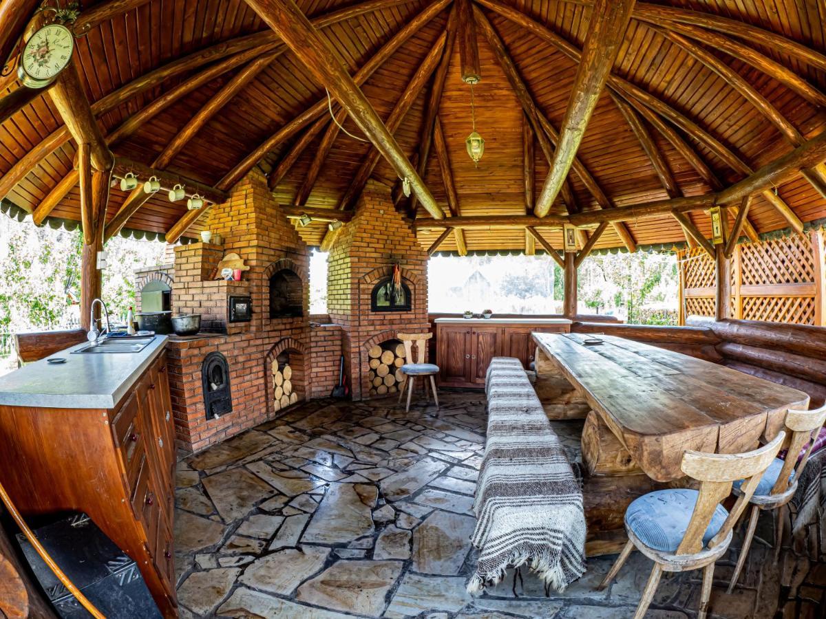 Casa Iulia Villa Pojorîta Екстериор снимка